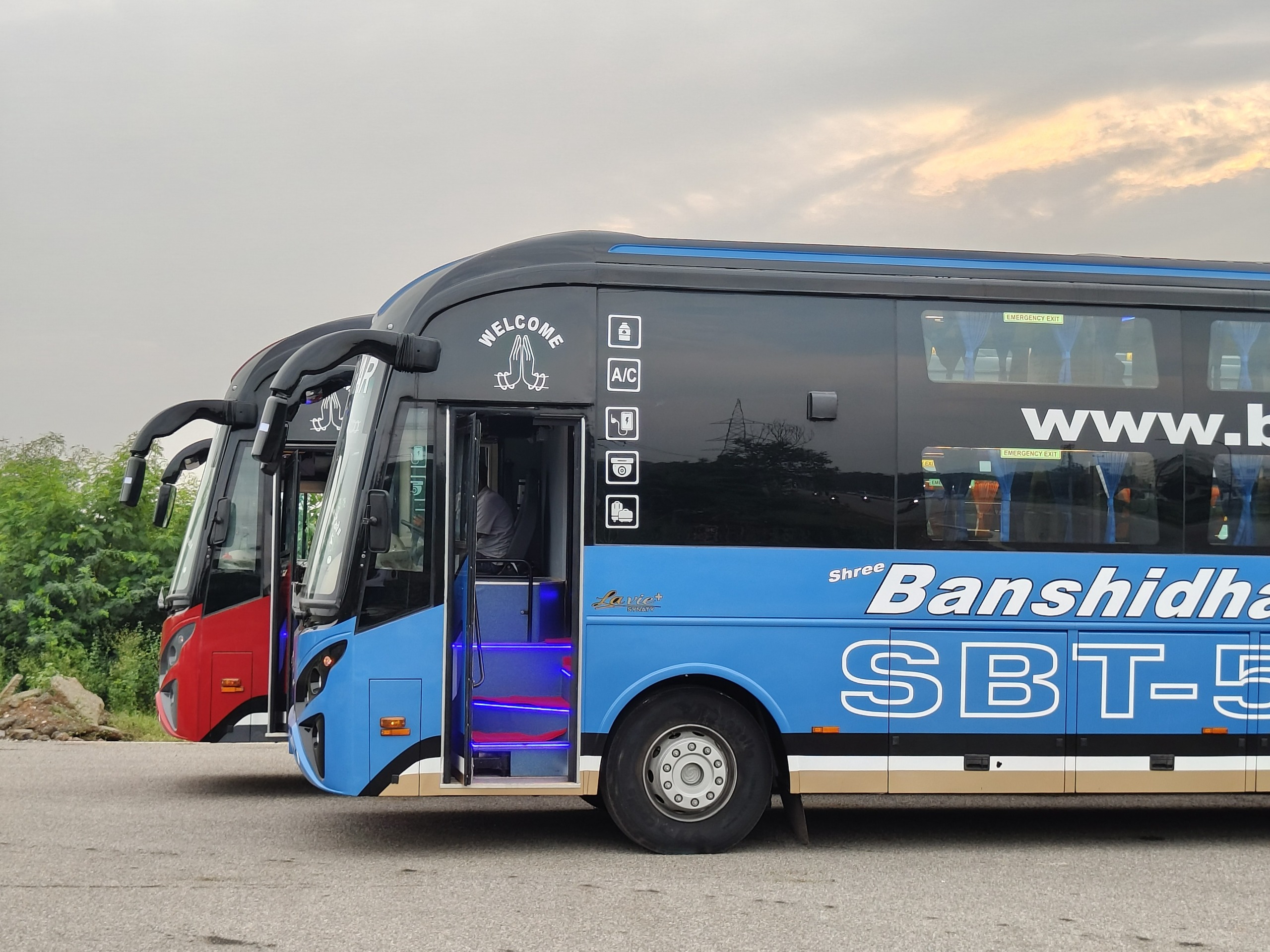 Bus Image